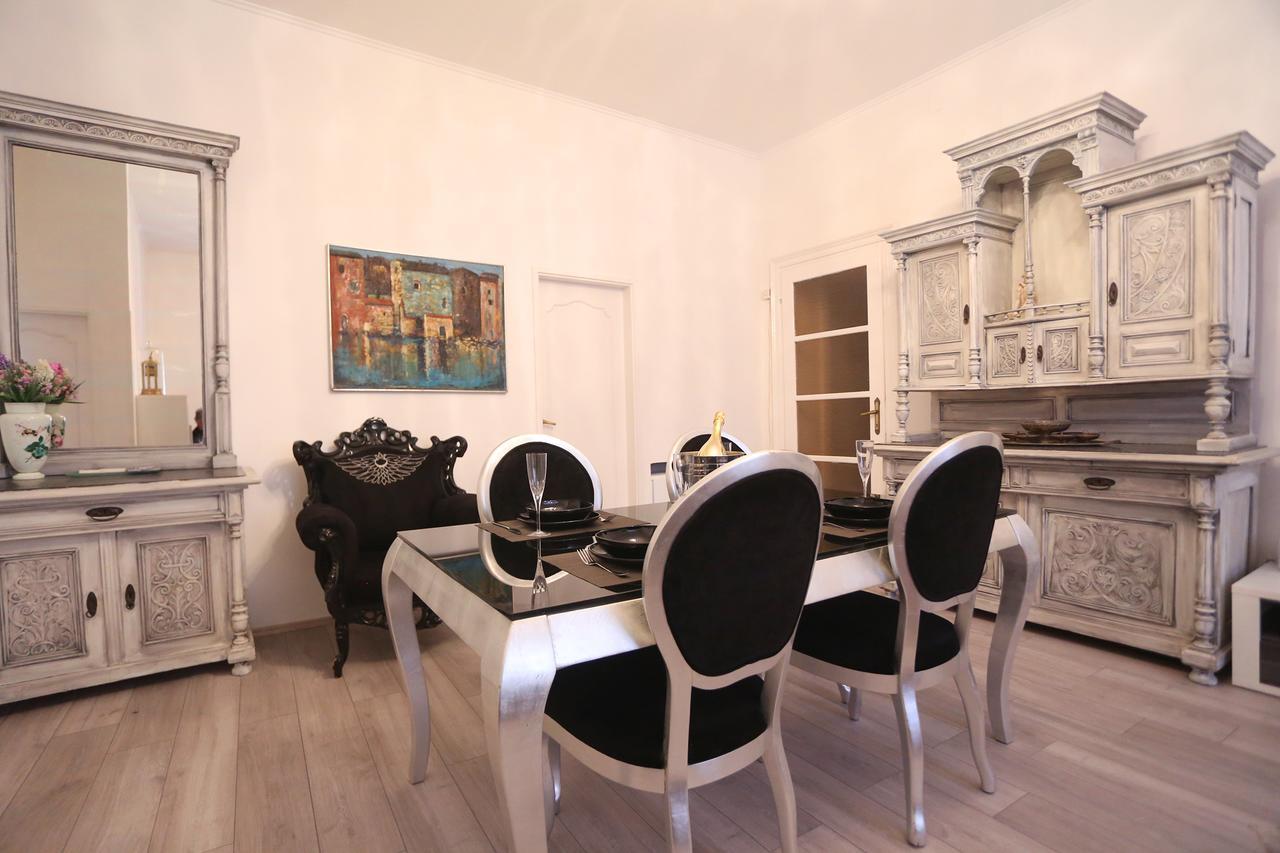 Apartment Papalic Palace Split Exterior photo
